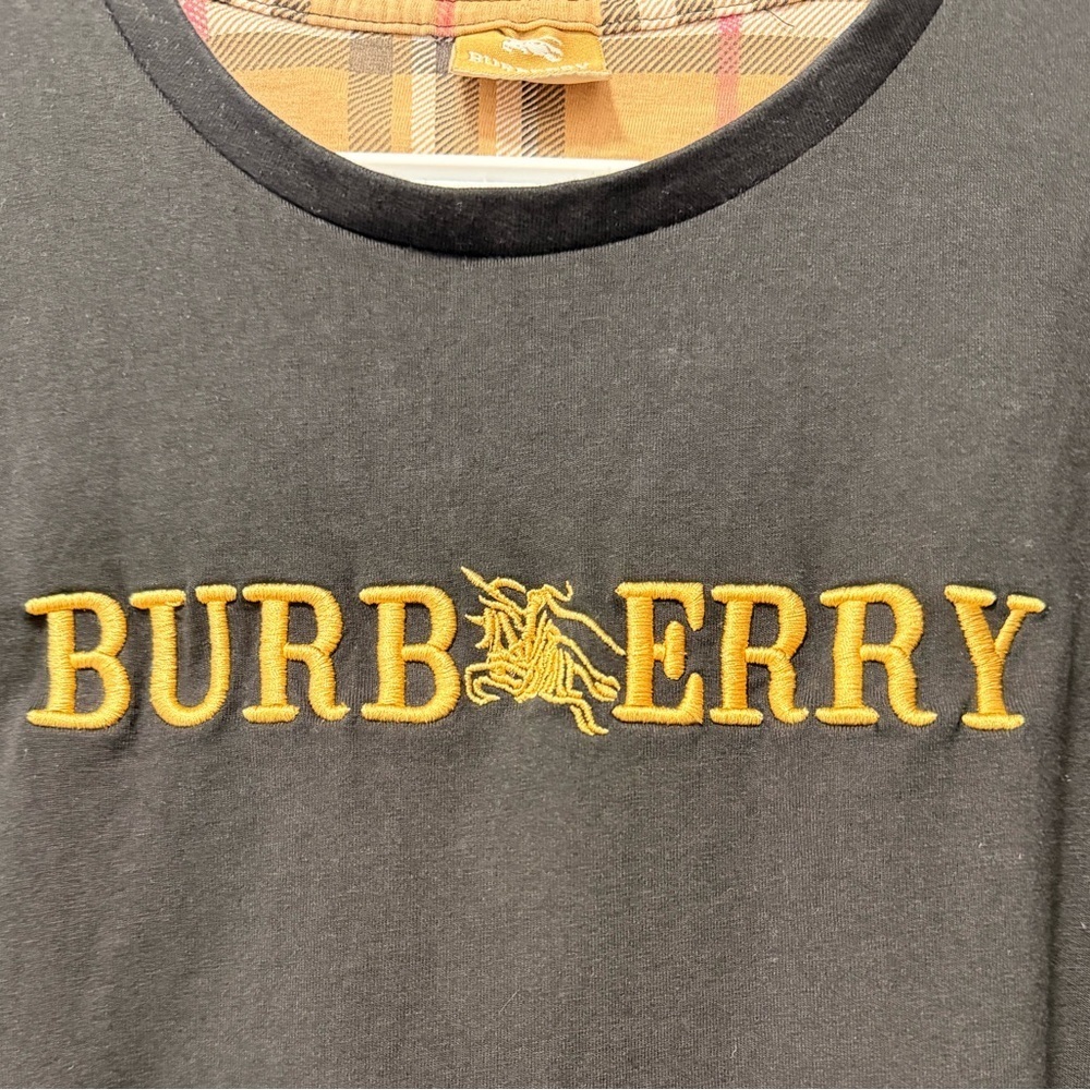 Burberry Black T Shirt Gold Embroidered Logo size M Men - Picture 7 of 10
